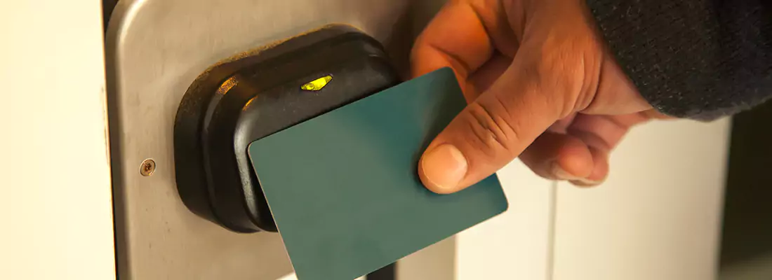 How Card Lock Readers Enhance Security in South Surrey, BC?