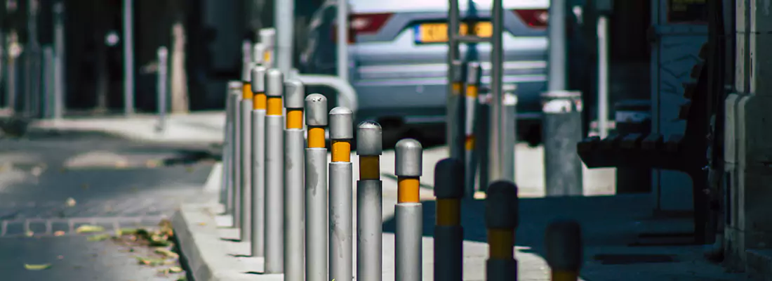 Safe and Convenient Retractable Barrier Column Systems for Properties in South Surrey, BC